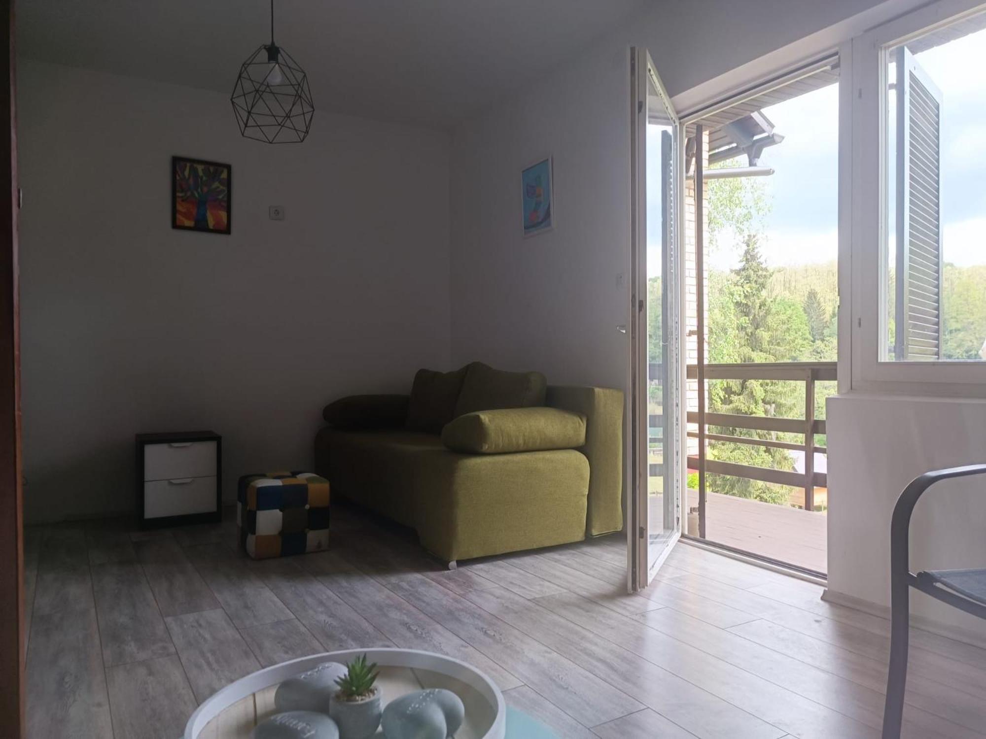 Family & Friends Apartments - Mreznica Duga Resa Zewnętrze zdjęcie