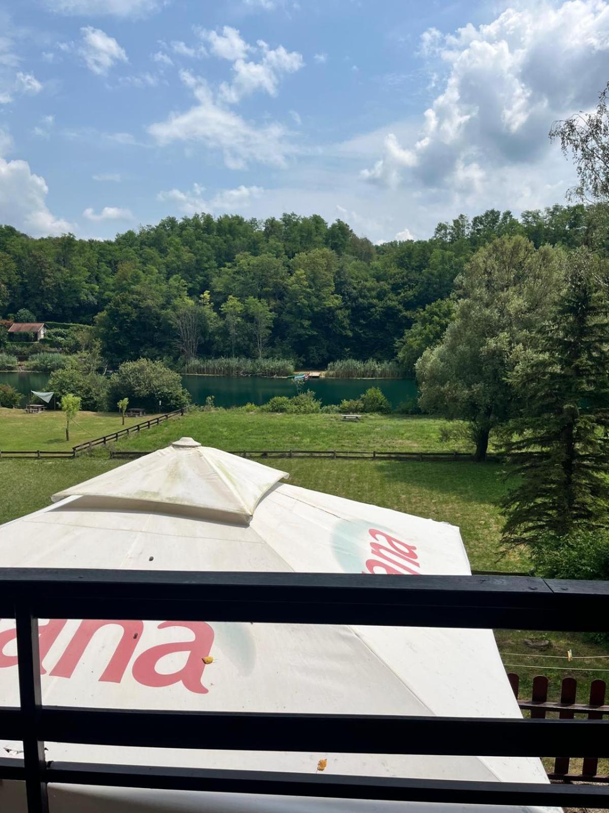 Family & Friends Apartments - Mreznica Duga Resa Zewnętrze zdjęcie